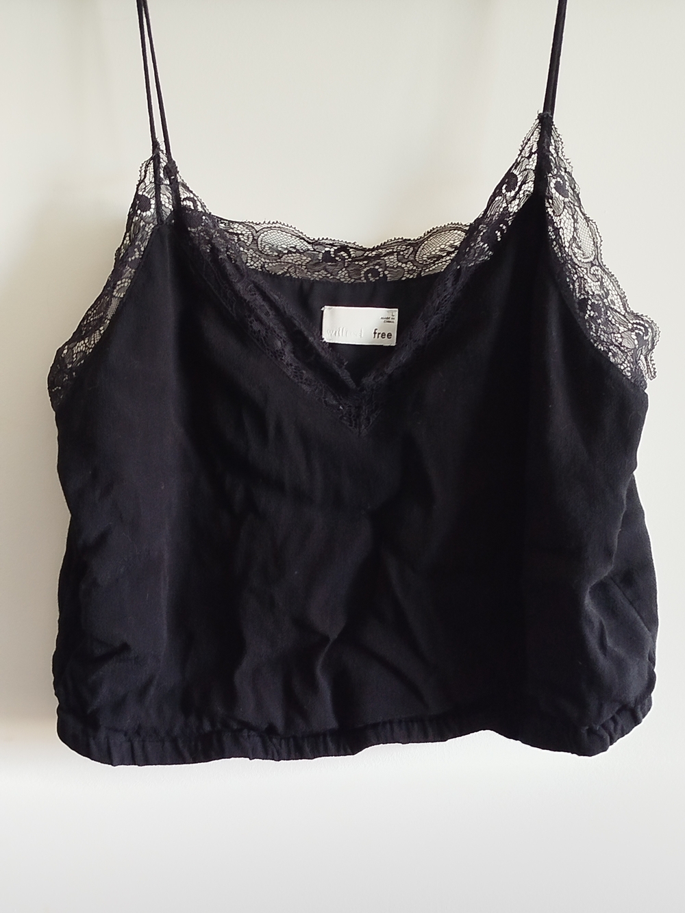 Wilfred Free Black Lace-Trim Camisole (Size Large) from Aritzia